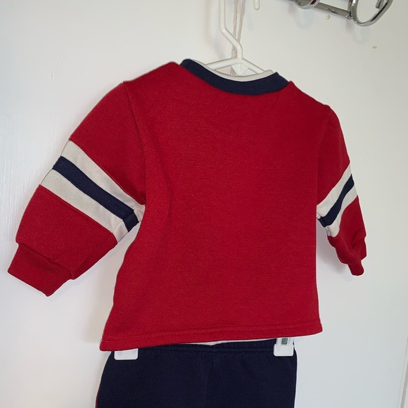 🧸 Small Steps Two-Piece Sweatsuit Matching Set - Picture 4 of 15